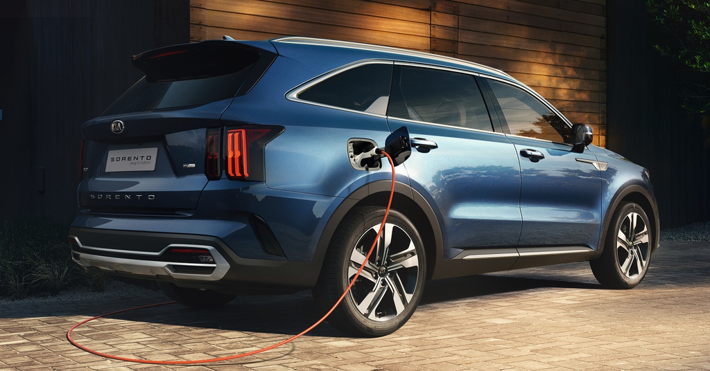 Kia Sorento 2022 Plug-In Hybrid thân thiện môi trường.