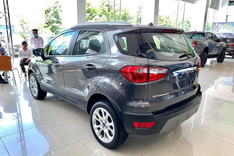Ford Ecosport 2020 bỏ lốp dự phòng phía sau Ford Ecosport 2020 bỏ lốp dự phòng phía sau 1