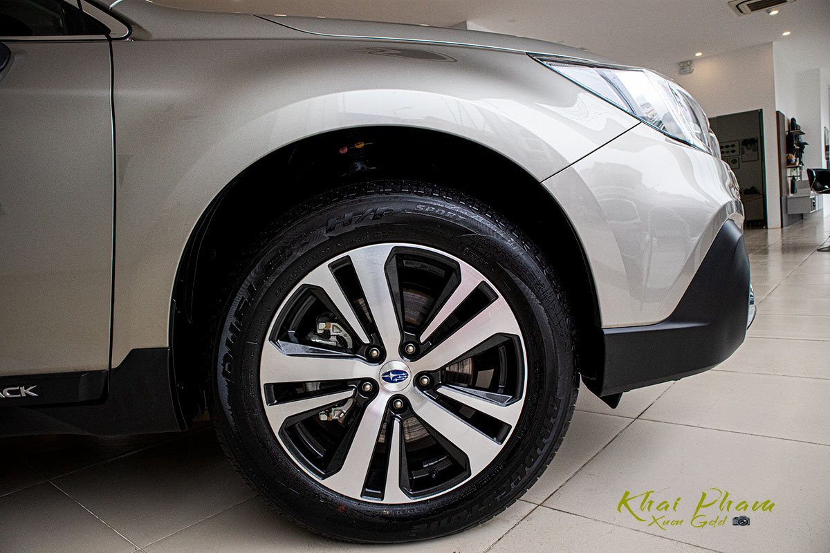 Ngoại thất xe Subaru Outback 4.