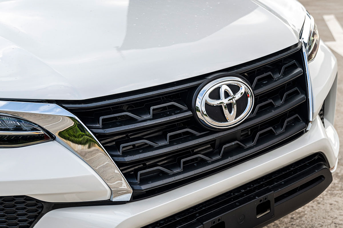 Ảnh Lưới tản nhiệt xe Toyota Fortuner 2020