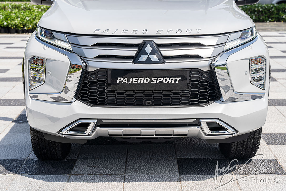 Sự khác biệt Mitsubishi Pajero Sport 2020 so với các đối thủ phân khúc SUV 7 chỗ a2