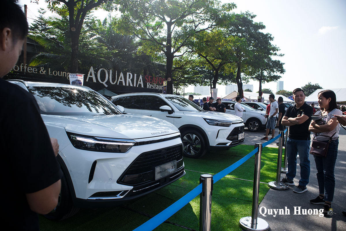 Baic Beijing X7 trưng bày, thu hút lượng khách hàng lớn, nên quên định kiến xe Tàu a7