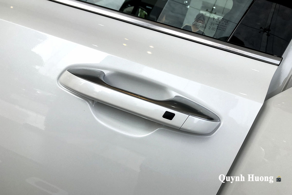 Kia Sorento 2020 "hot" như Seltos khi về đại lý, hơn Fortuner và Everest ở điểm này 12 Kia Sorento 2020 "hot" như Seltos khi về đại lý, hơn Fortuner và Everest ở điểm này a12