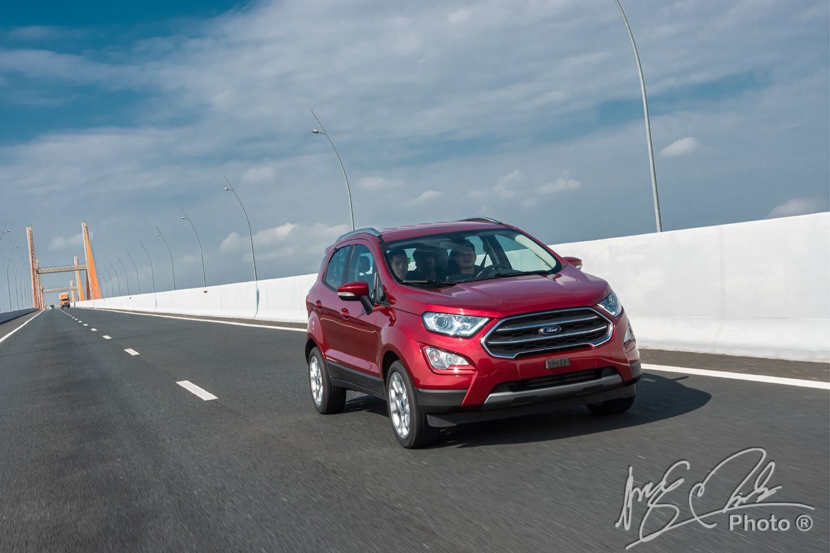 Ảnh Vận hành xe Ford EcoSport 2020