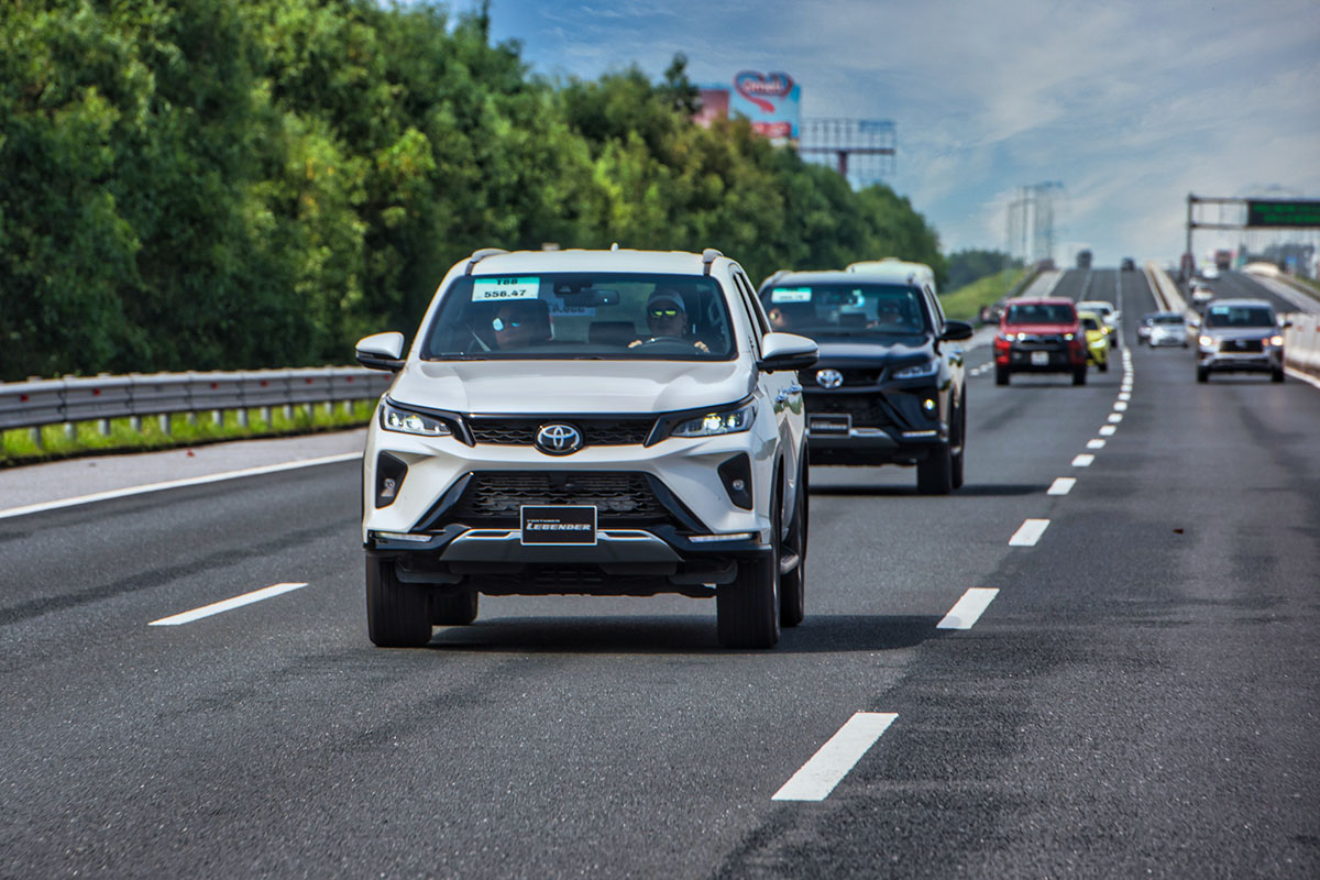 Hành trình Toyota SUV - Đậm chất sống 3.