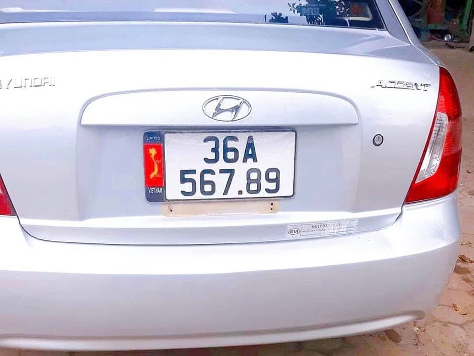 Hyundai Accent biển số 36A - 567.89 cực đẹp a3