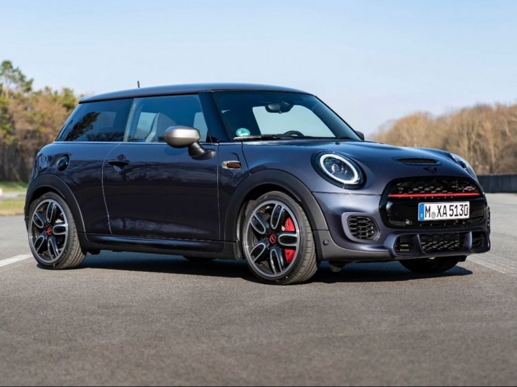 MINI John Cooper Works GP Inspired Edition chào giá 1,46 tỷ đồng.