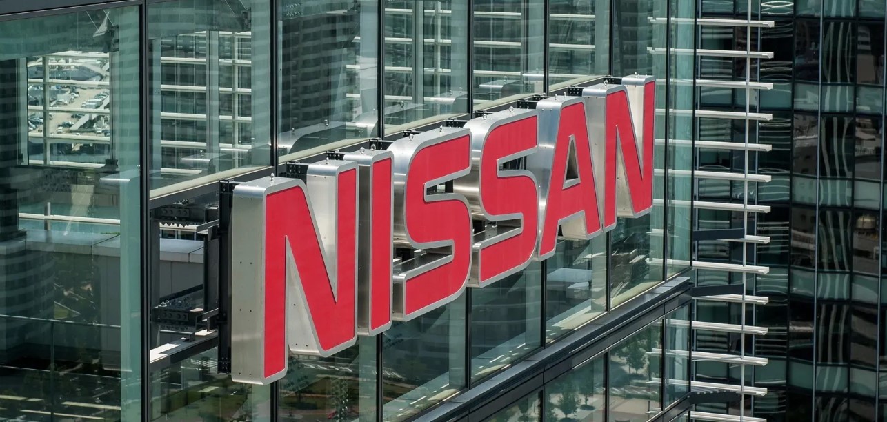 Nissan muốn bán cổ phần trong Mitsubishi.