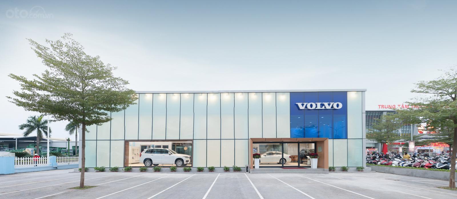 Volvo Hà Nội (2)