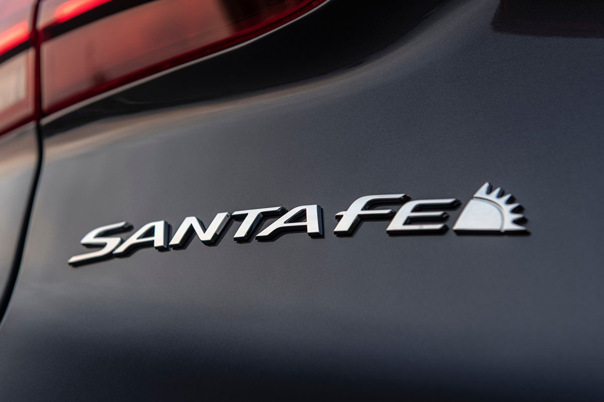Chiêm ngưỡng vẻ đẹp của Hyundai Santa Fe 2021 sắp bán ở Việt Nam a12