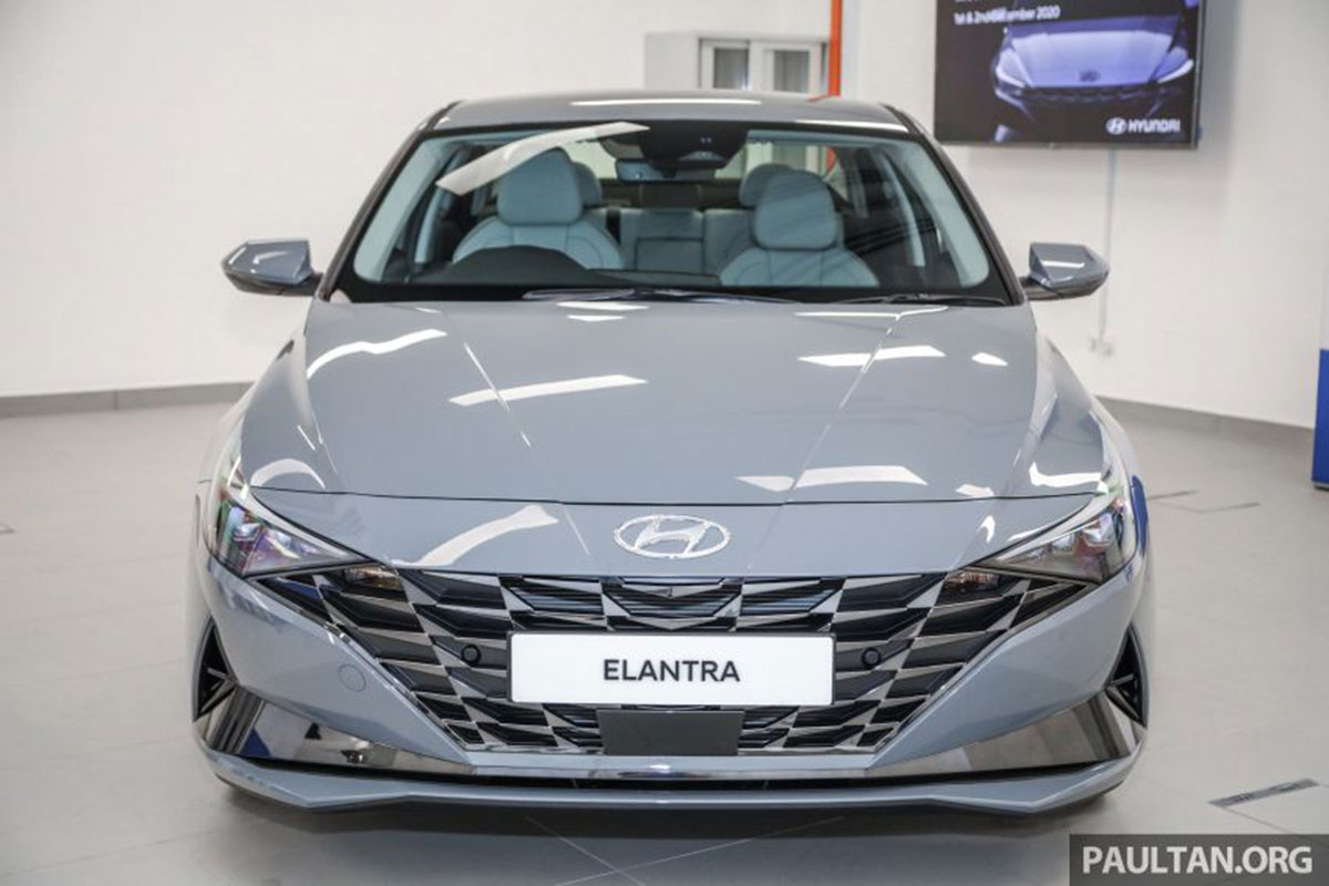 Thiết kế đầu xe Hyundai Elantra 2021 1