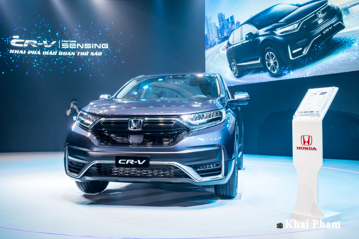 Honda CR-V 2020 quyết giữ ngôi vương, nhận ưu đãi lên tới 150 triệu đồng.