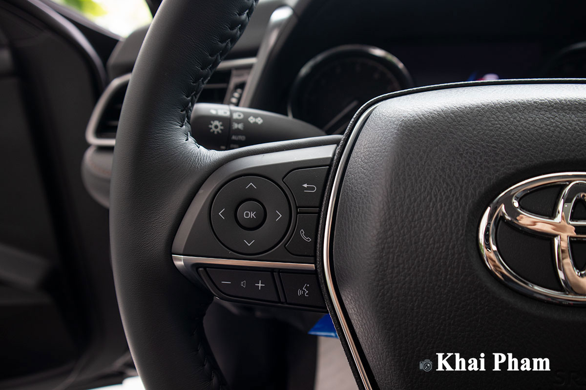 Toyota Camry XLE nhập Mỹ tiếp tục về Việt Nam, giá cao gấp đôi xe chính hãng vẫn hút khách a15