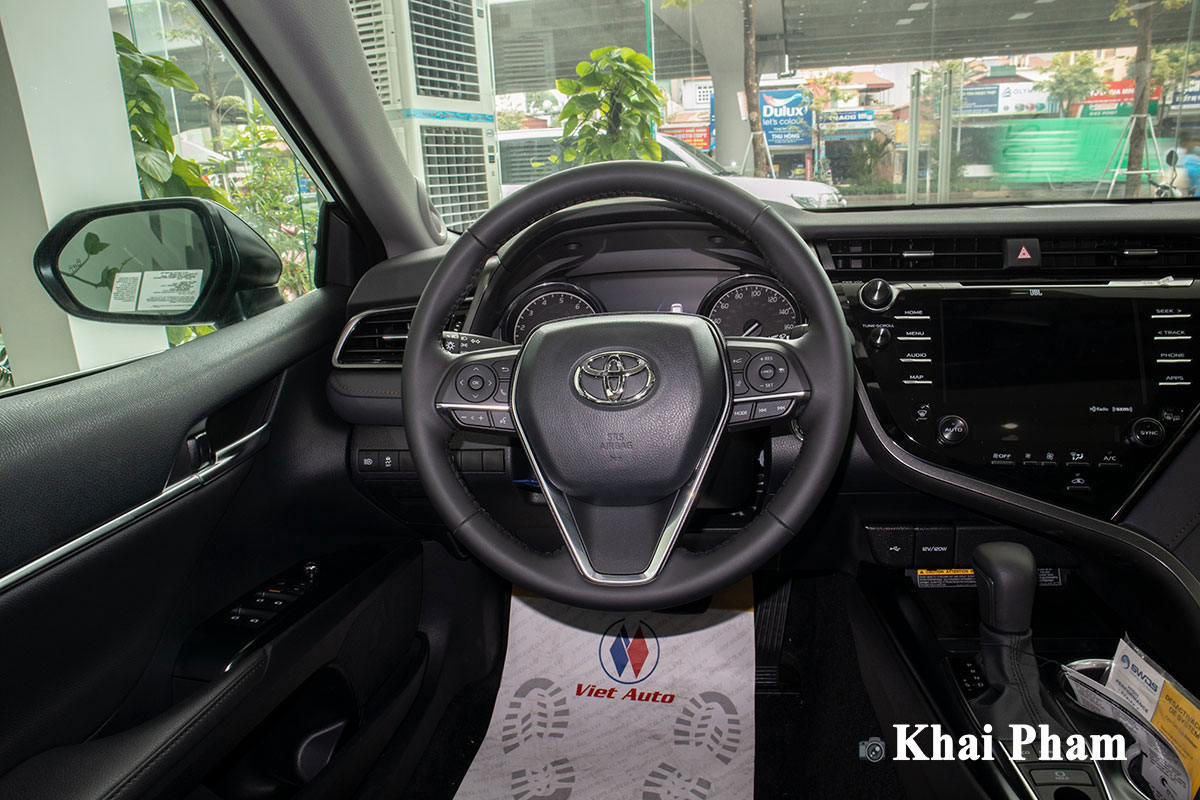 Toyota Camry XLE nhập Mỹ tiếp tục về Việt Nam, giá cao gấp đôi xe nguyên chiếc vẫn hút người mua a14