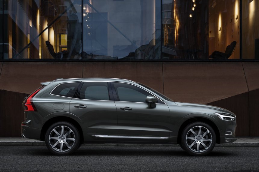 Volvo XC60 2021 mild-hybrid hấp dẫn với tùy chọn động cơ đa dạng.