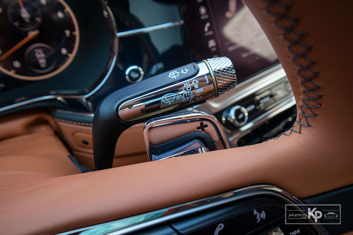 Đánh giá xe Bentley Flying Spur a1qa