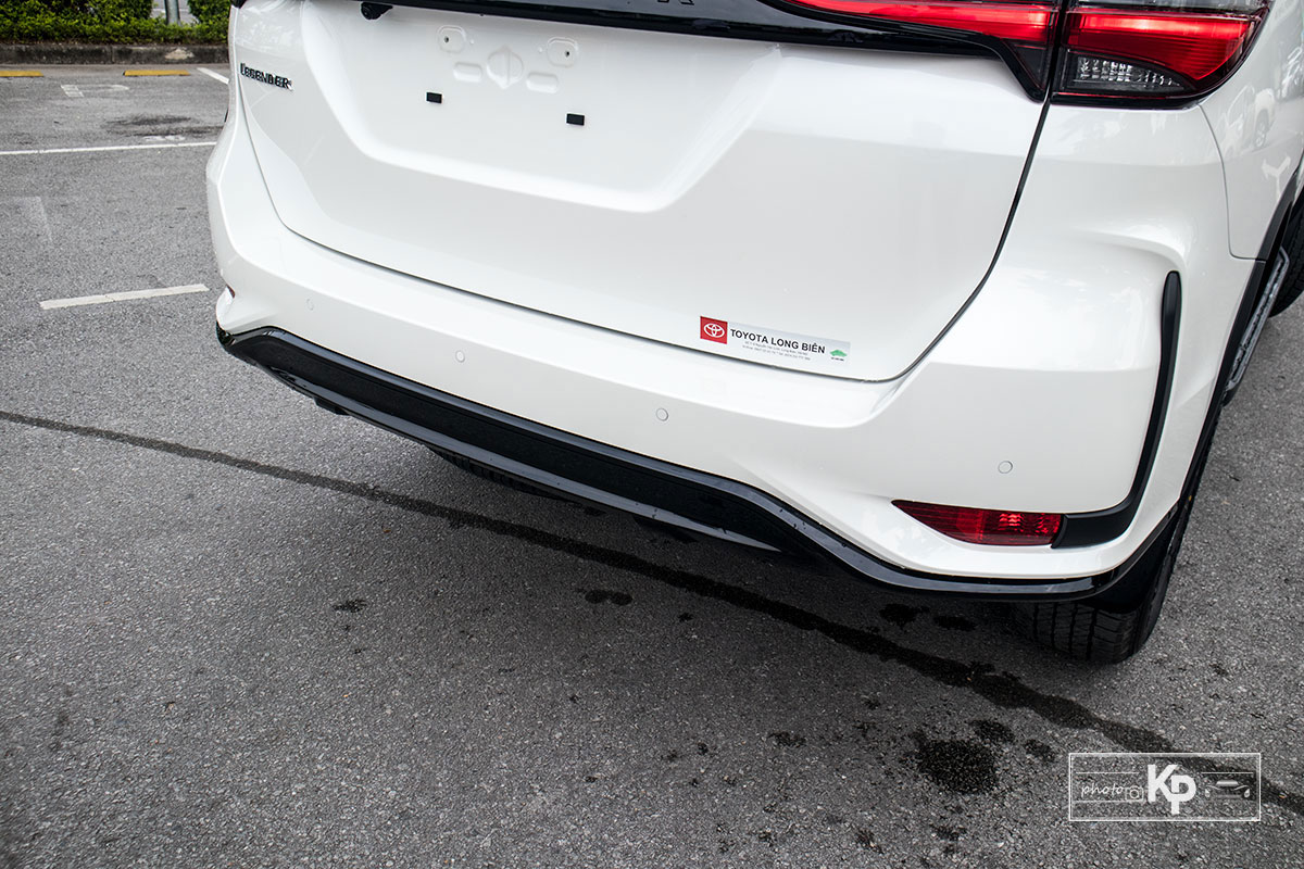 Ảnh Đèn hậu xe Toyota Fortuner 2021