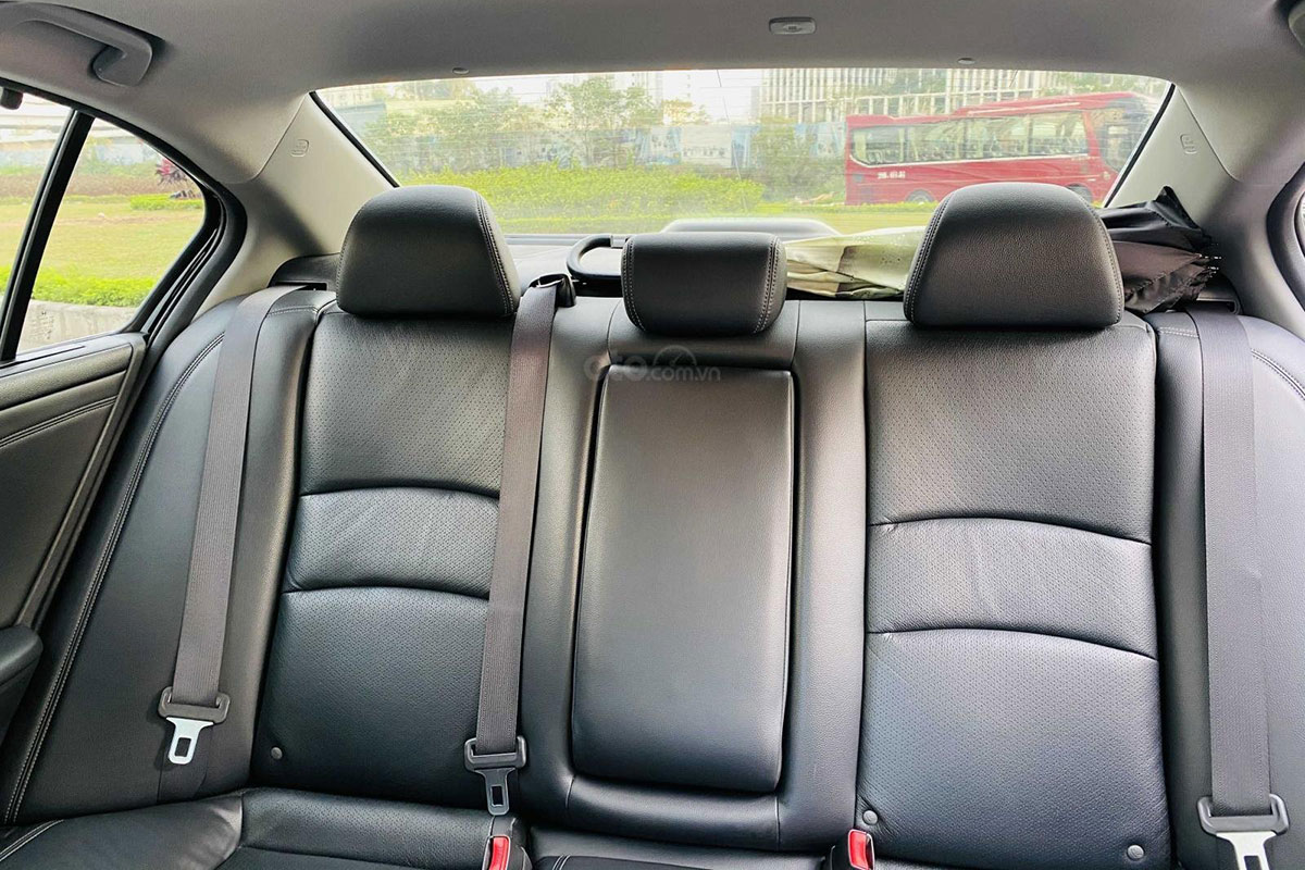 Hàng ghế sau xe Honda Accord 2017 1