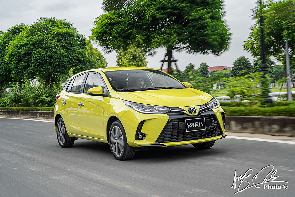 Toyota Yaris 2021 cho phép người lái dễ dàng điều khiển.