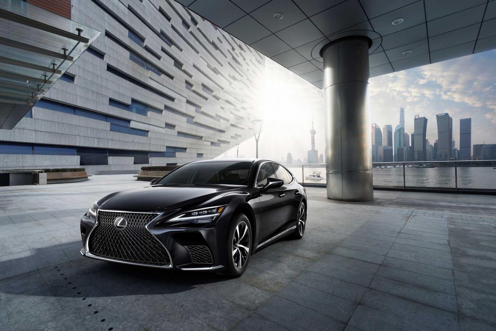Lexus LS 2021 mới ra mắt thị trường Việt 1