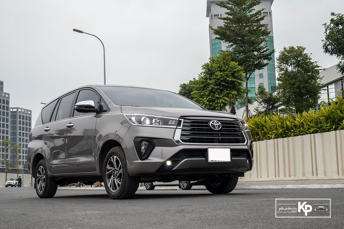 Đánh giá xe Toyota Innova 2.0G 2021: Tổng quát Ảnh Tổng quát xe Toyota Innova 2.0G 2021