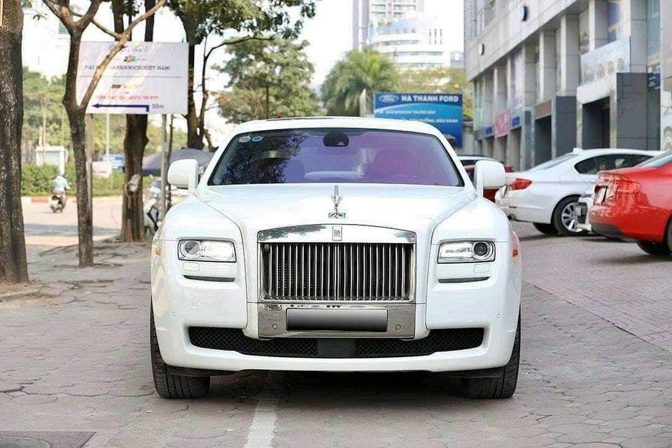 RollsRoyce Ghost được bán lại với giá ngang Lexus LX 600 Giá mềm nhưng  vẫn bảnh để tiếp đối tác VIP