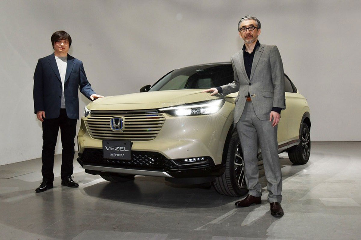 Đánh giá xe Honda HRV 2022 Thay đổi cách mạng khiến Seltos Kona phải lo  lắng