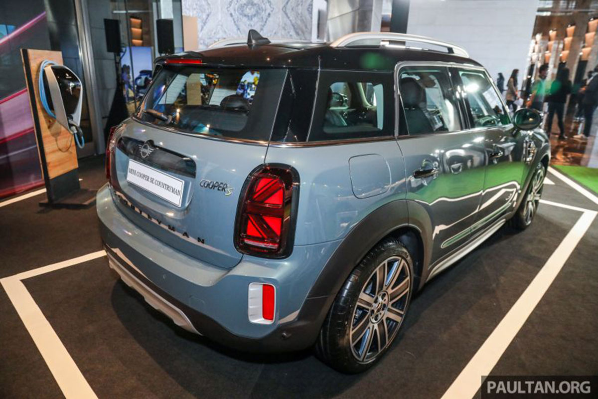 Thiết kế thân xe MINI Countryman 2021 1
