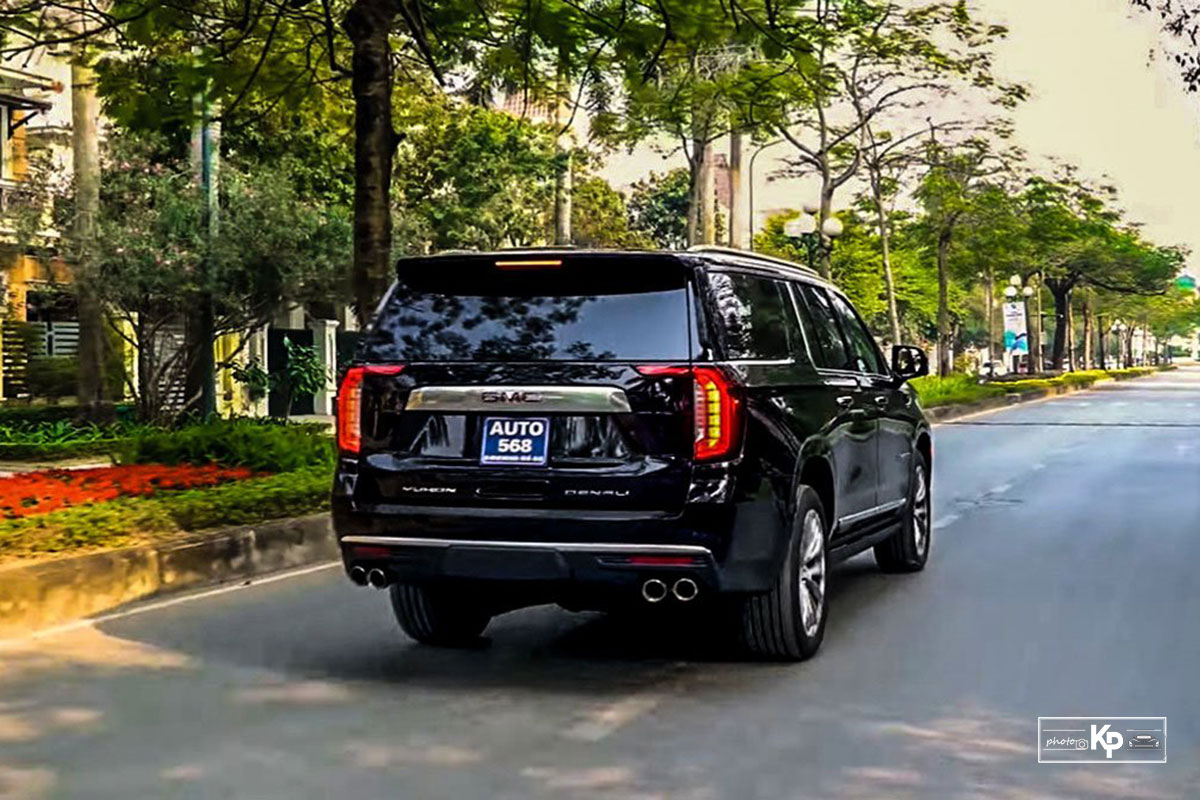 Ảnh Vận hành xe GMC Yukon 2021