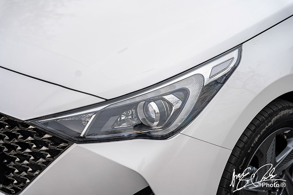 Ảnh Đèn pha xe Hyundai Accent 2021 