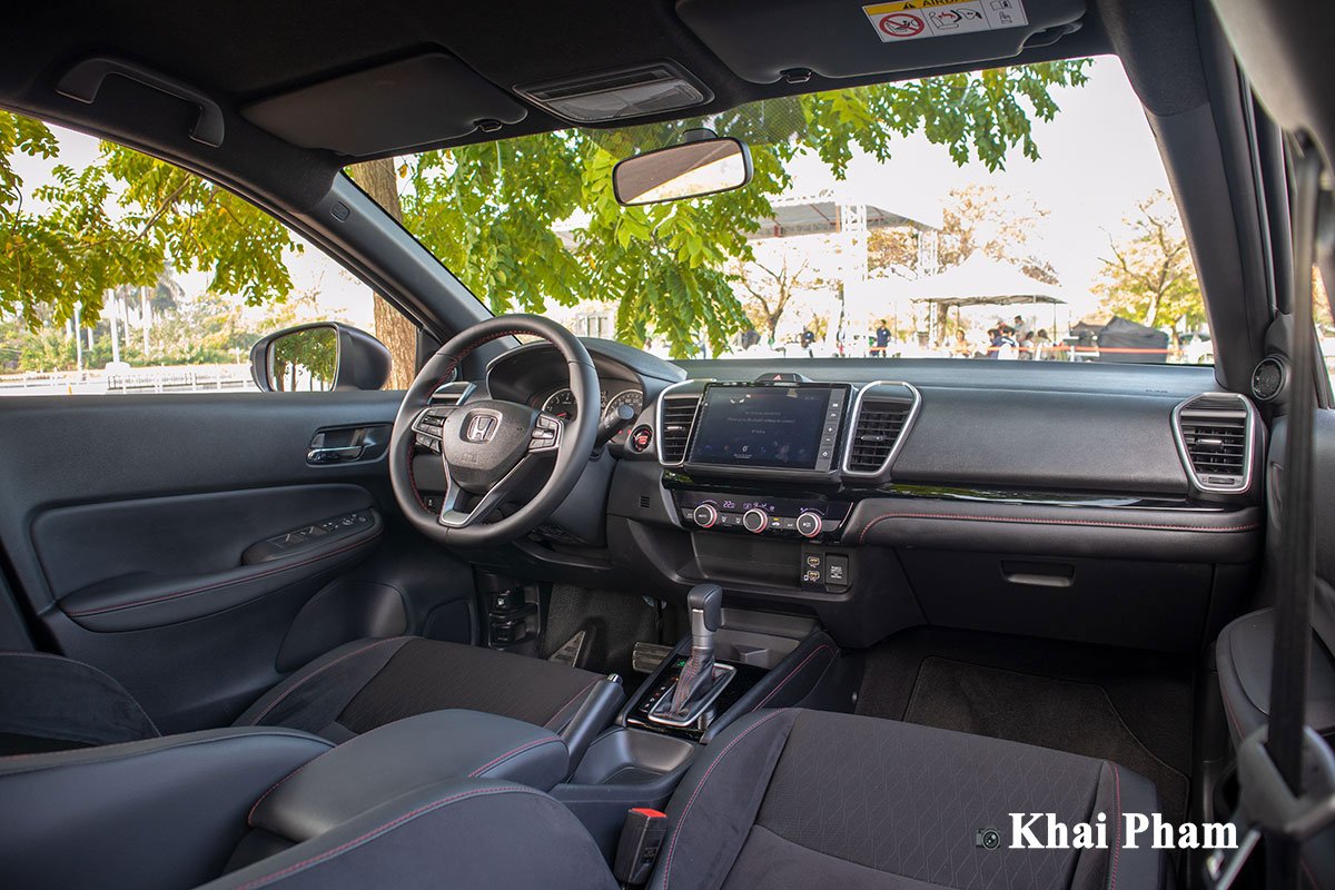 Honda City dùng ghế ngồi bọc nỉ 1