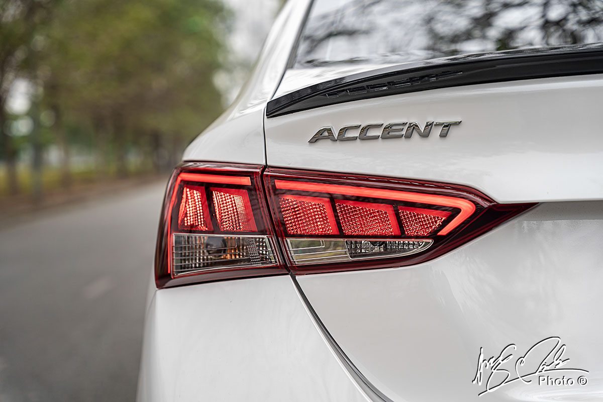 Ảnh Đèn hậu xe Hyundai Accent 2021