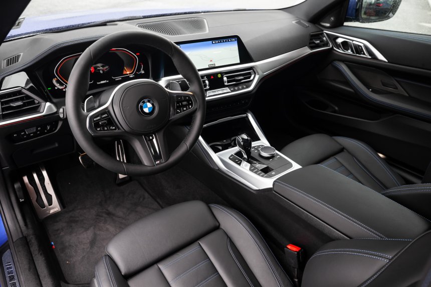 BMW 4-Series 2021 trang bị tối tân.