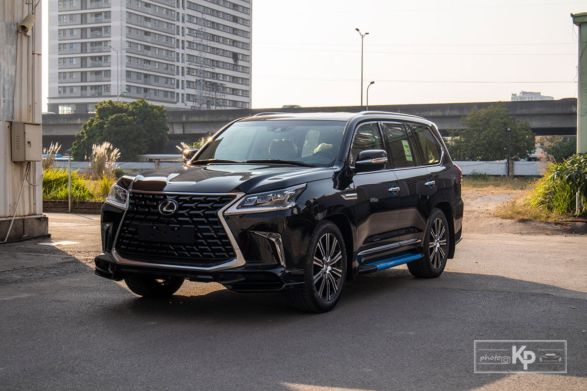 Ảnh Tổng quát xe Lexus LX570 Super Sport 2021 1q