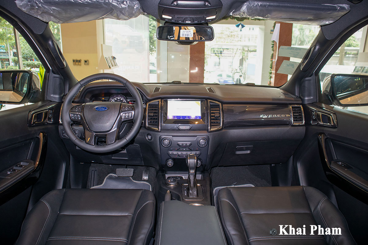Ford Everest nâng cấp âm thầm ra mắt không lâu đã giảm giá "sốc" tại đại lý - Ảnh 2 Ford Everest nâng cấp âm thầm ra mắt không lâu đã giảm giá "sốc" tại đại lý - Ảnh 2.