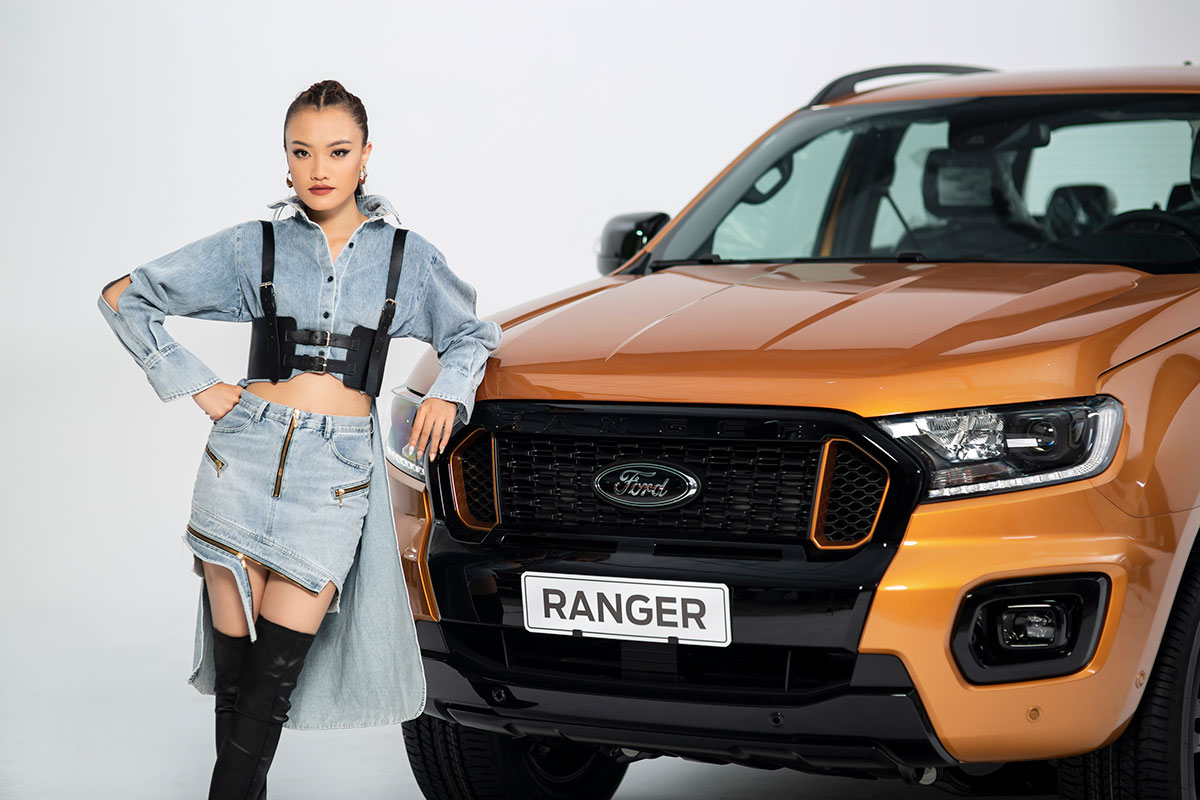 Phụ nữ thế kỷ 21 đang mạnh mẽ và tự lập cao, những chiếc xe bán tải giúp họ thể hiện được điều đó.