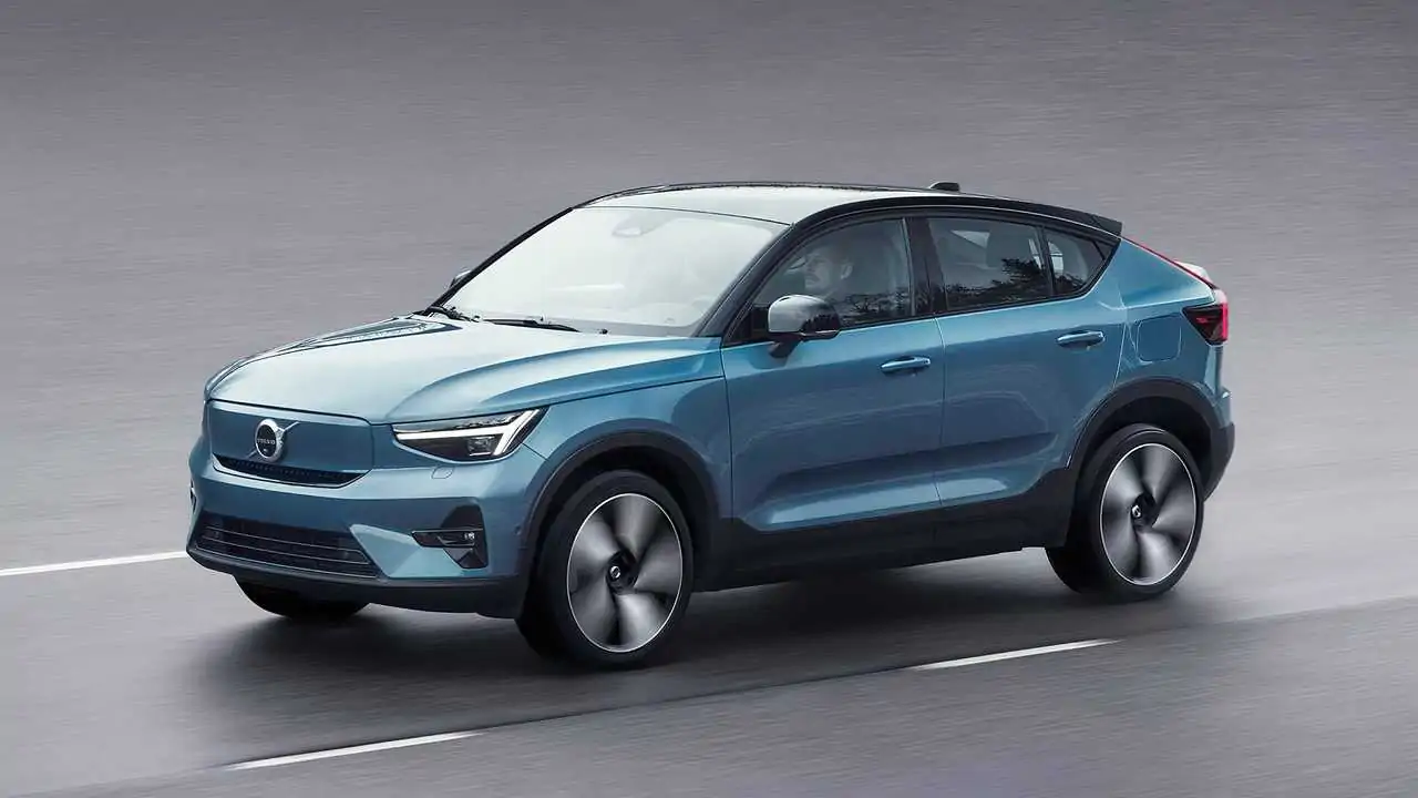 Volvo XC40 2022 phong cách coupe trình làng.