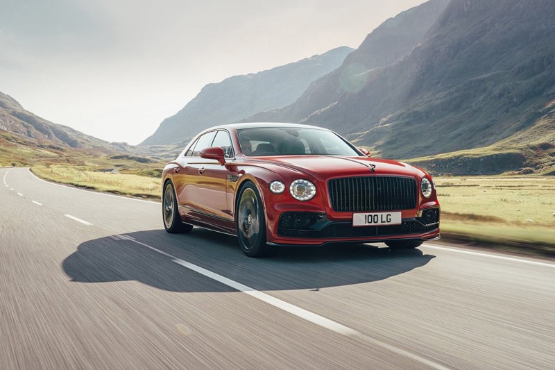 3 chiếc Bentley Flying Spur 2021 sẽ cập bến thị trường Việt trong tháng 3 này 1