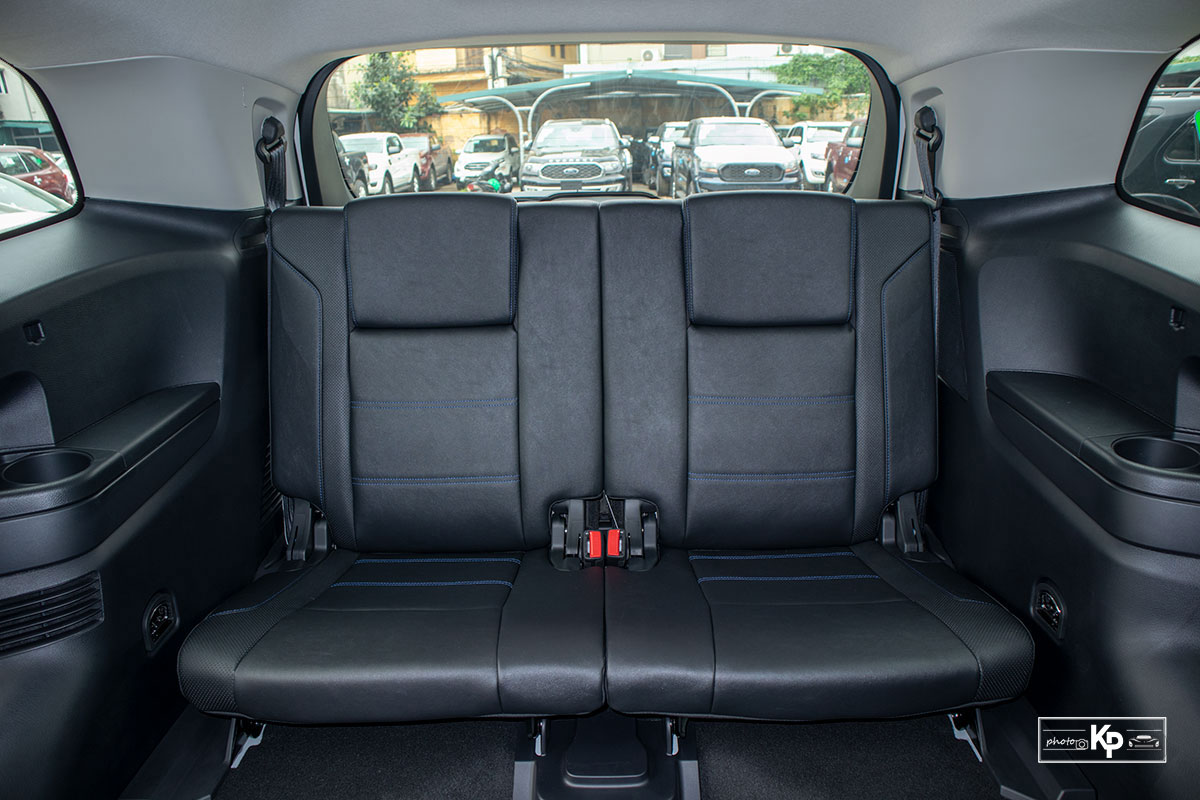 Ảnh Ghế cuối xe Ford Everest Sport 2021