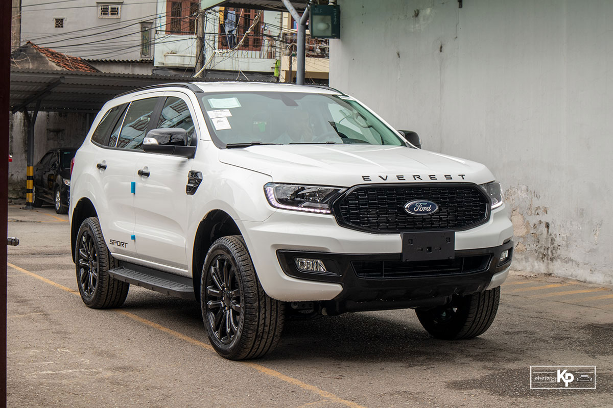 Ảnh Đầu xe Ford Everest Sport 2021