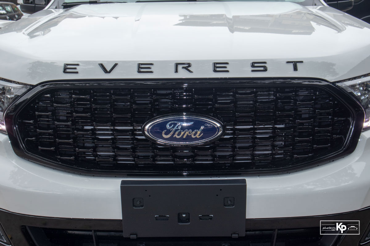 Ảnh Lưới tản nhiệt xe Ford Everest Sport 2021