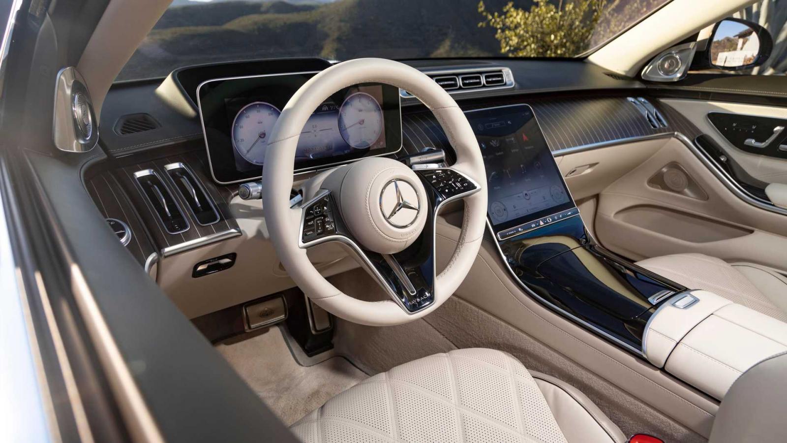 Mercedes-Maybach S-Class 2021 tích hợp các công nghệ tối tân nhất của hãng xe sang gốc Đức.