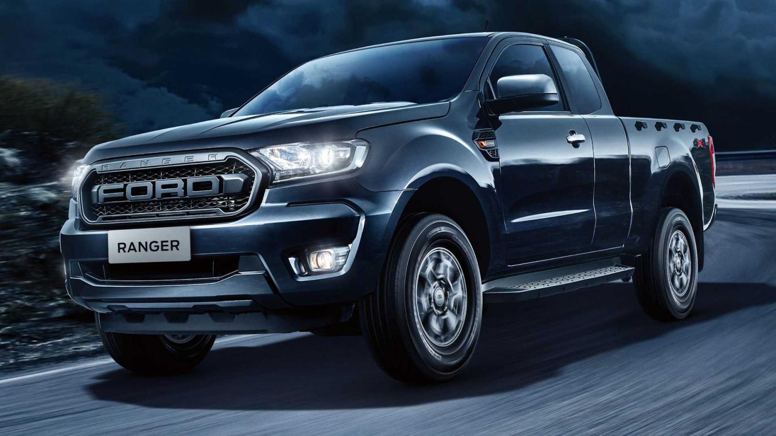 Ford Ranger Black Armored Cavalry Special Edition ra mắt với số lượng có hạn.