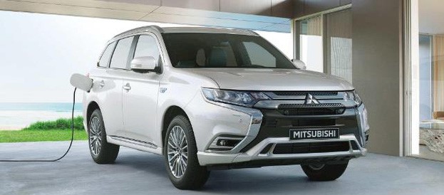 Mitsubishi Outlander PHEV đã mở bán tại Việt Nam dưới dạng xe nhập khẩu 1