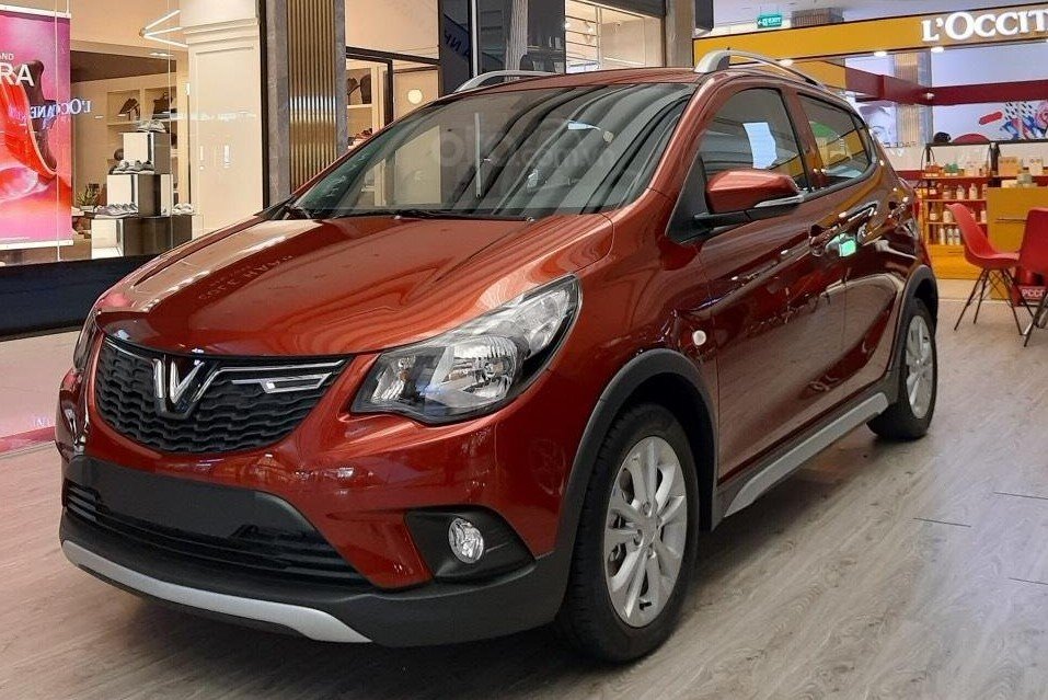 Hàng loạt xe ăn khách xác nhận "cháy hàng": Mua VinFast Fadil phải chờ ít nhất 2 tháng 1