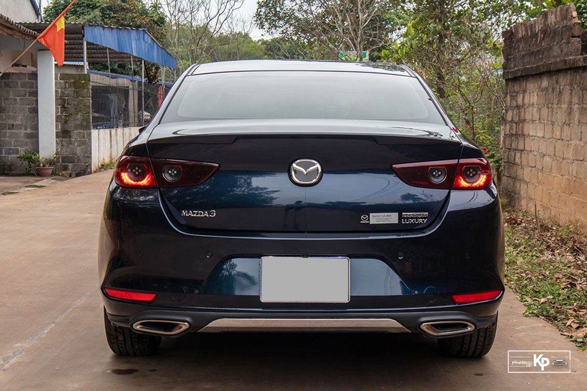 Ảnh Đuôi xe Mazda 3 1.5L Luxury 2021