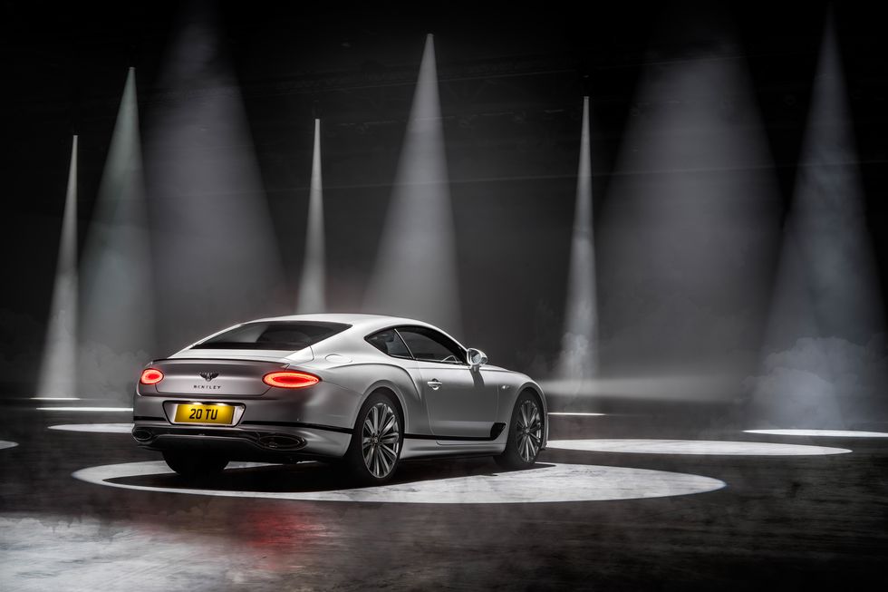 Bentley Continental GT Speed 2022 hứa hẹn tăng cường trải nghiệm lái hơn trước.