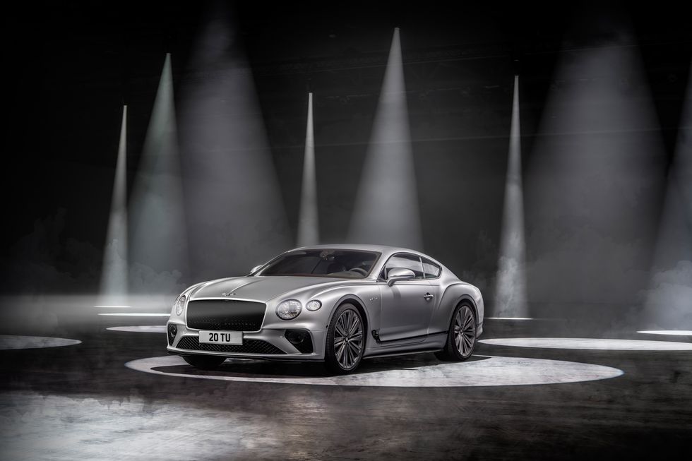 Bentley Continental GT Speed 2022 mới tăng mạnh về tốc độ.