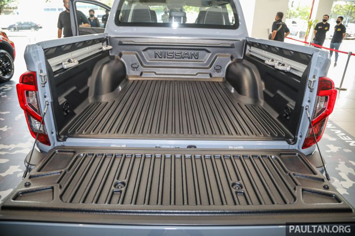 Thùng xe Nissan Navara 2021 có hệ thống linh hoạt buộc/dỡ đồ thông minh Thùng xe Nissan Navara 2021 có hệ thống linh hoạt buộc/dỡ đồ thông minh 1