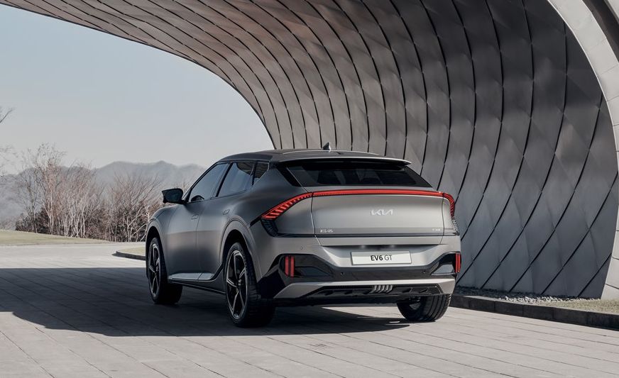 Kia EV6 GT 2022 hầm hố, hấp dẫn Kia EV6 GT 2022 hầm hố, hấp dẫn.
